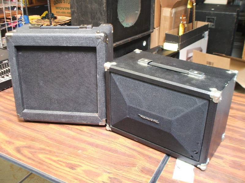 lot 329 image: FIRST ACT AMP
