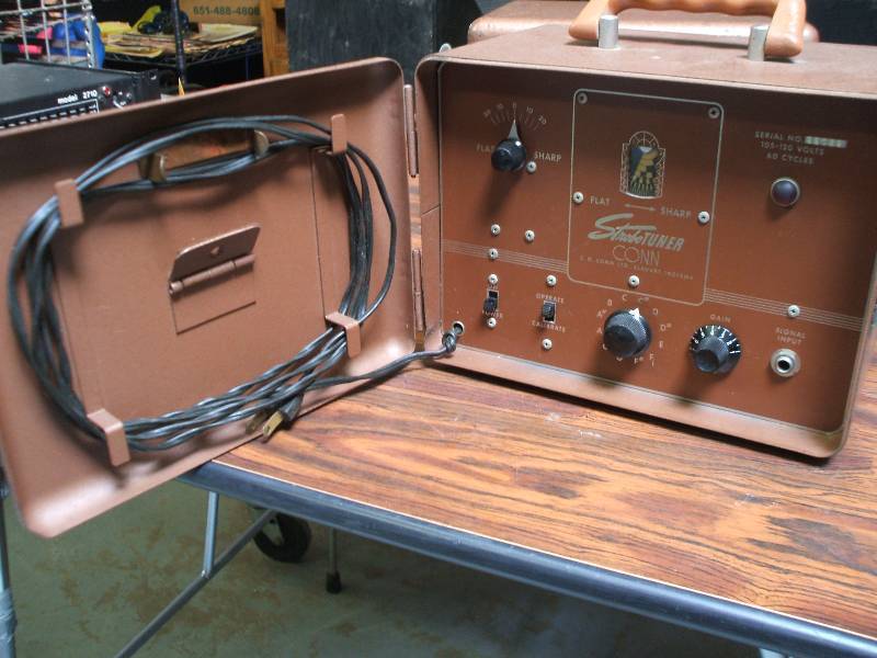 lot 330 image: STROBE TUNERS FOR PARTS