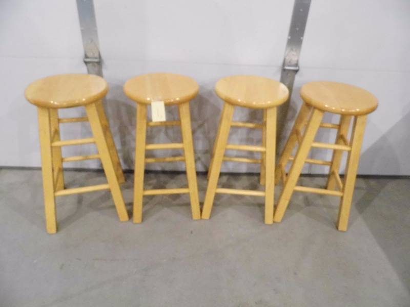 Lot of 4 Stools