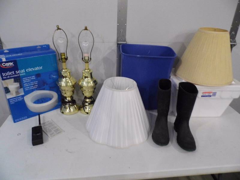 Brass Lamps - Toilet Seat