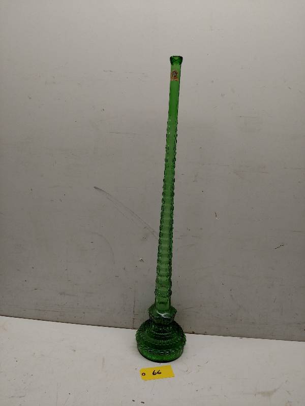 lot 66 image: Vintage Liquor Bottle