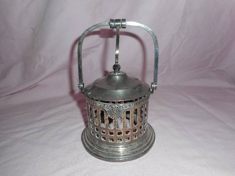 lot 20 image: Rogers Hotel Minneapolis, Minnesota Silver Jam Server