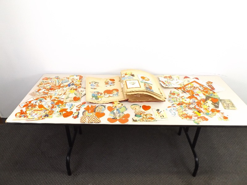 lot 3 image: HUGE Lot of 1940s Valentines Scrapbook and Loose