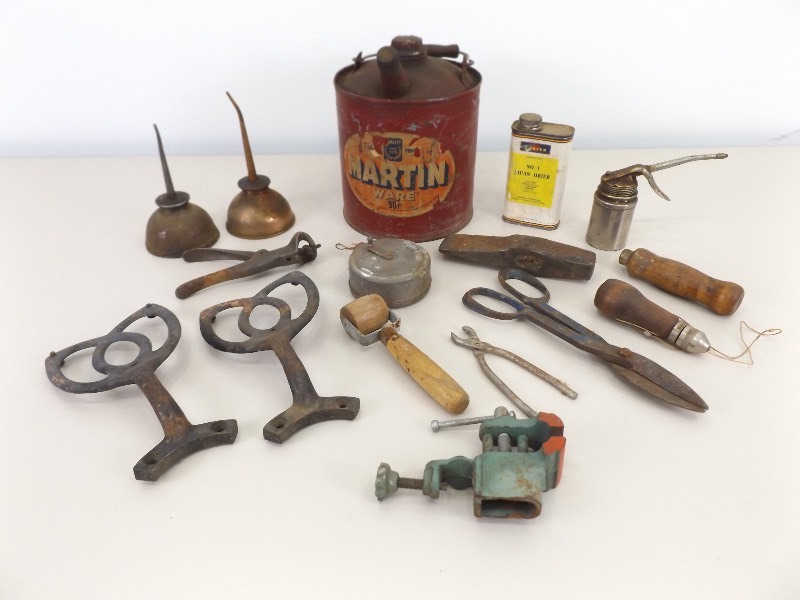 lot 43 image: Lot of AntiqueVintage Oil Cans, and Tools