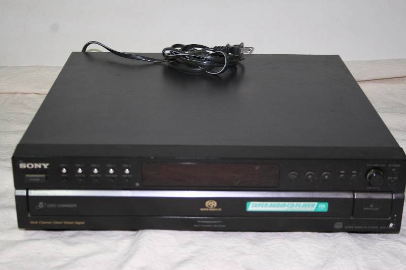 Five Disc CD Player