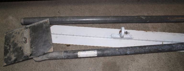 Long Handled Float