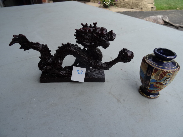 lot 32 image: Hand Carved Dragon