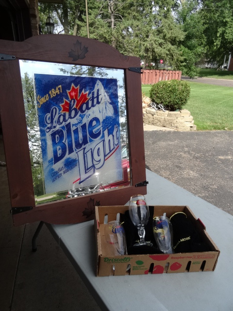 lot 41 image: Labatt Blue Wall Hanging Mirror,