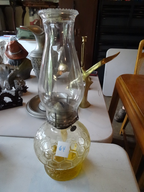 lot 64 image: Vintage Kerosene Lamp