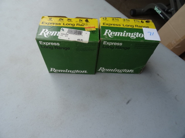 lot 71 image: 2 Boxes 12 Gauge 2 34  #6 Shot Shells.