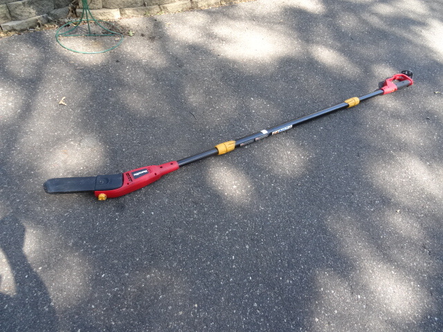 lot 97 image: Homelite Electric 8 Extendable Pole