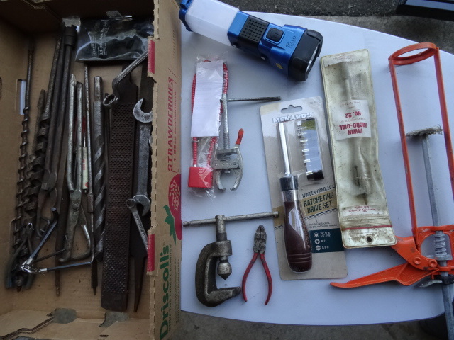 lot 122 image: Lots Of Misc Tools