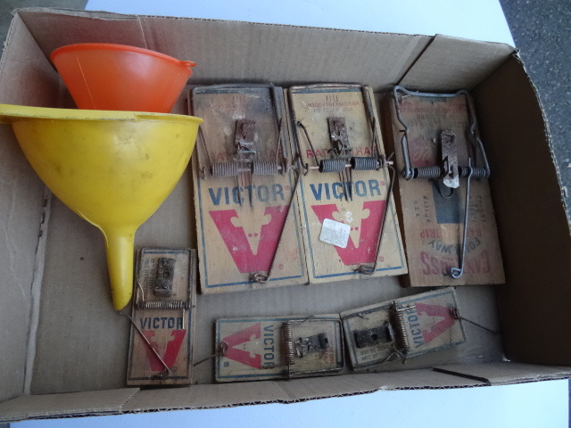 lot 126 image: Rat and Mouse Traps and Funnels