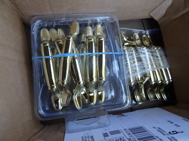 lot 128 image: Box Of New Door Handles Qty 18