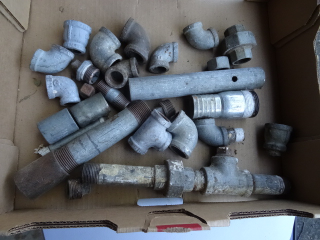 lot 139 image: Misc Pipe Fittings