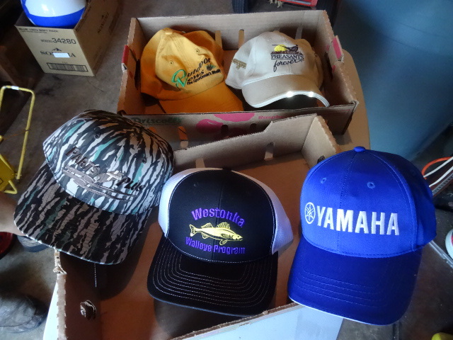 lot 163 image: Misc Baseball Hats, Pheasants Forever