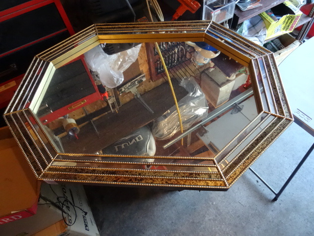 lot 187 image: 33 X 26 Wall Hanging Mirror