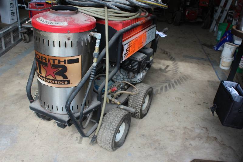 lot 56 image: NorthStar Gas Wet Steam & Hot Water Pressure Washer  3,000 PSI, 4.0 GPM, Honda Engine, 2-Hoses