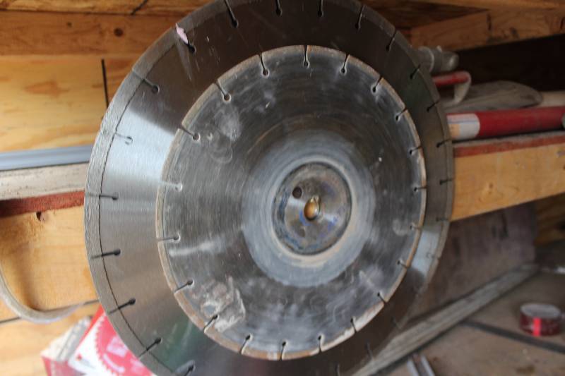 lot 30 image: Lot of (3) Cement Saw Blades