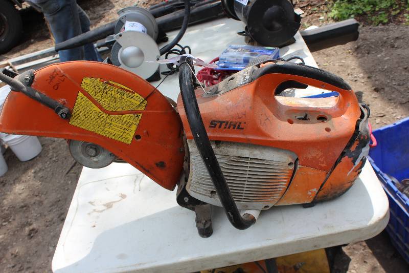 lot 67 image: Stihl Gas Powered 14in. Cutquik Cut-off Machine
