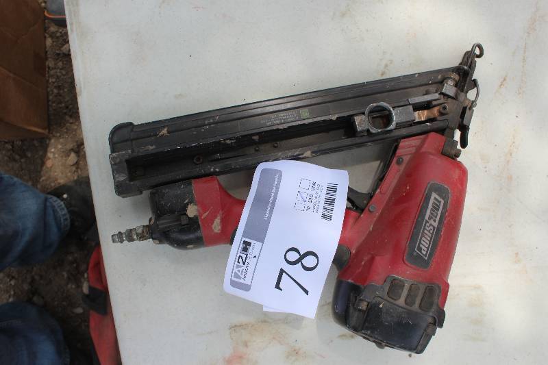 lot 78 image: Tool Shop Air 2.5in. Angled Finish Nailer