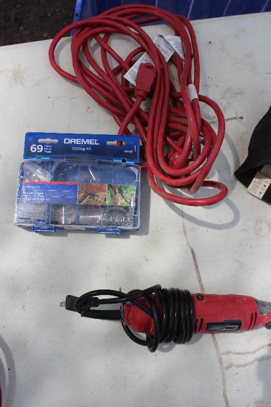 lot 76 image: Tool Shop Rotary Tool, Dremel Tool w Power Cord, Kit