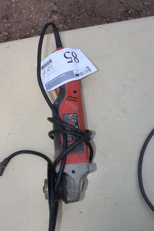 lot 85 image: Black & Decker 4.5in. Grinder