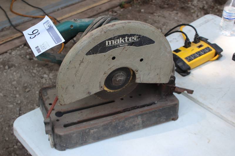 lot 93 image: Makita Maktek 14in. Circular Saw
