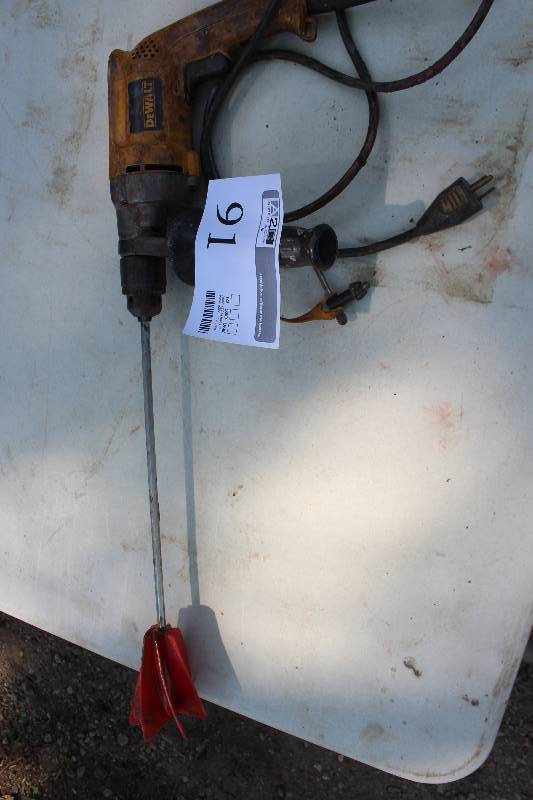lot 91 image: DeWalt Variable Speed Drill w Mixer Bit