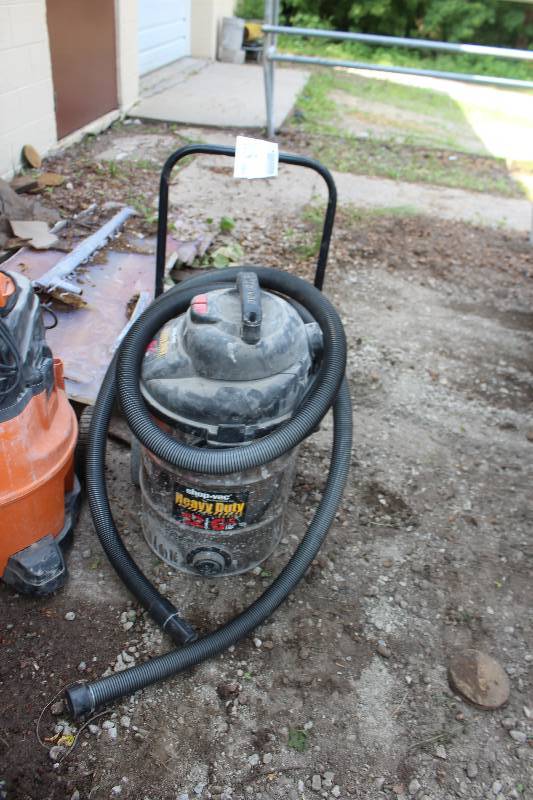 lot 115 image: Shop-Vac 12-Gallon 6.5 hp Heavy Duty Wet Dry Utility Vac