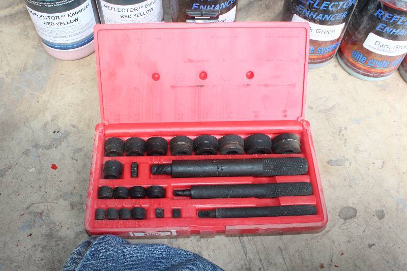 lot 129 image: Snap-on Bushing Driver Set w Case