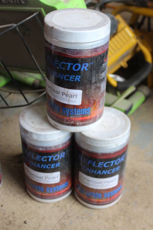 lot 152 image: Lot of (3) Bottles Concrete Reflector Enhanser - Charcoal Pearl