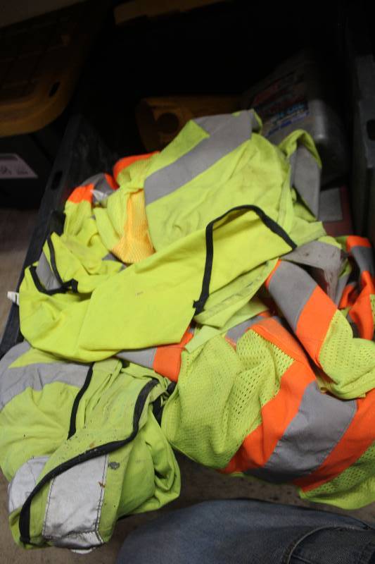 lot 167 image: Safety Vests, Automotive Fluids