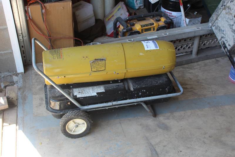 lot 123 image: Sears 85000BTU Portable Heater