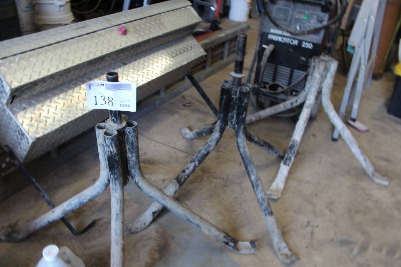 lot 138 image: Lot of (3) Stands
