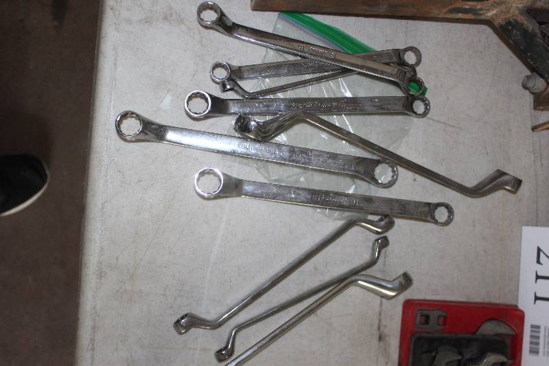 lot 212 image: Lot of (10) Snap-on Metric Box-end Wrenches