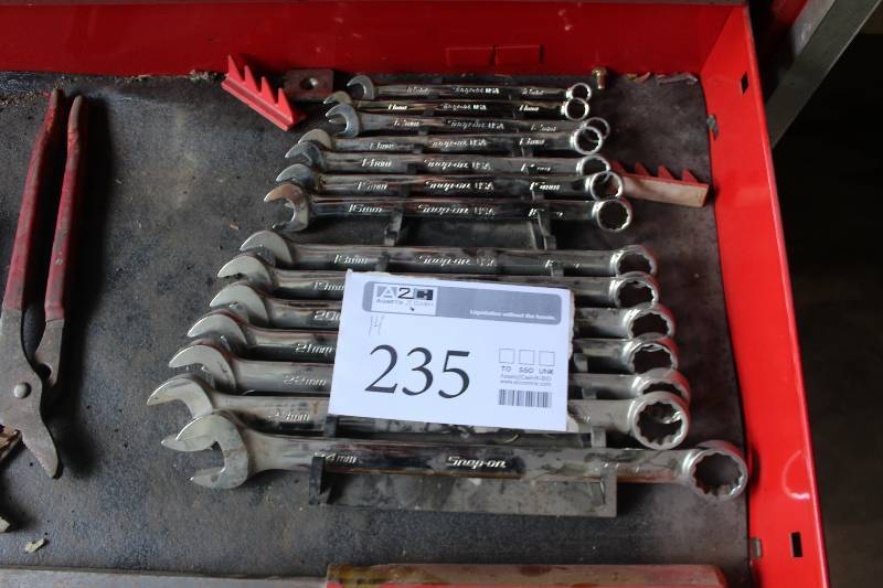lot 235 image: Lot of (14) Snap-on Metric Open-end Wrenches