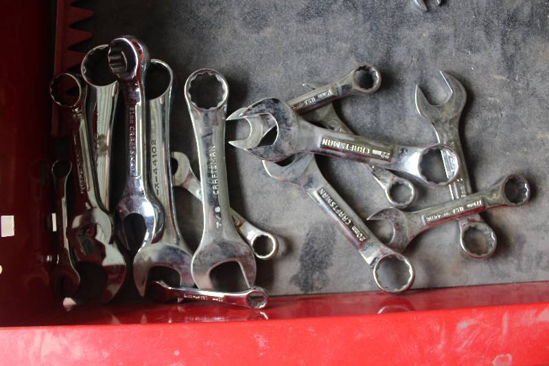 lot 231 image: Lot of (14) SAEMetric Open-end Wrenches