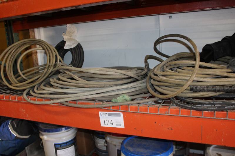 lot 174 image: Hoses