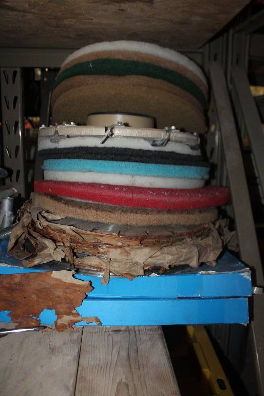 lot 195 image: Lot of (10) Cleaning Wheels