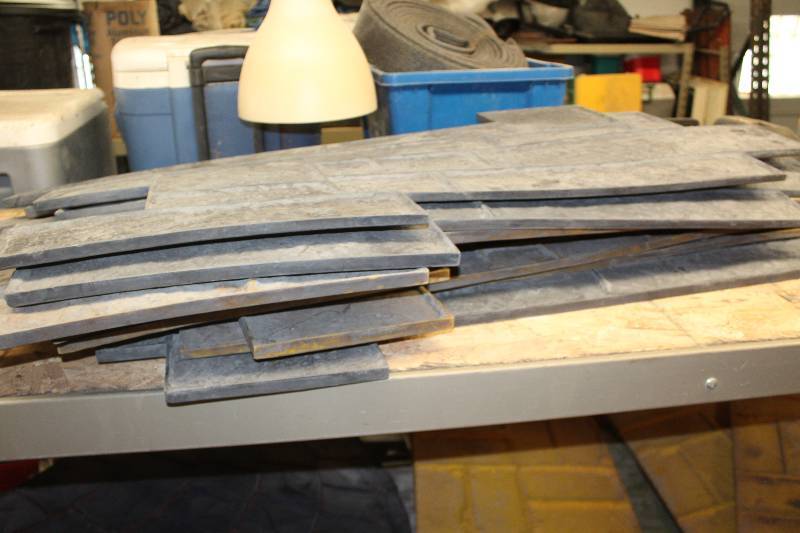 lot 279 image: Lot of (10) Concrete Molds