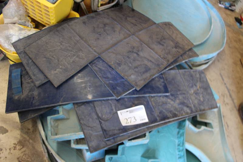 lot 273 image: Lot of (5) Concrete Molds