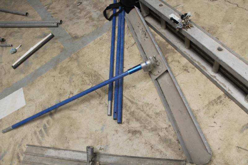 lot 287 image: Lot of (4) Concrete Trowels, Poles