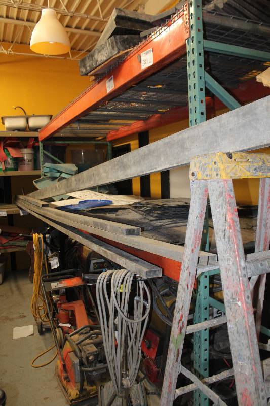 lot 2435 image: Pallet Racking