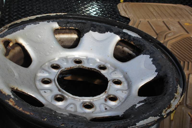 lot 180 image: 8-Bolt Truck Wheel