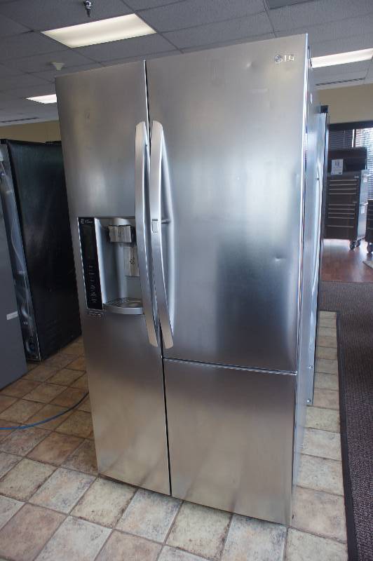 lot 1 image: New - Scratch & Dent LG Model # (LSXS26366S) Side-by-Side Refrigerator - 35.9 - 26.1 cu ft - Stainless Steel - Tested Works - MSRP $ 2999.99