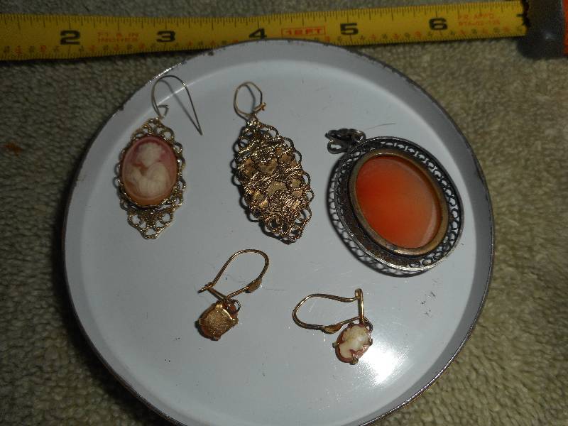 Cameo Lot