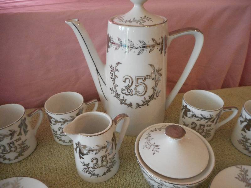 Vintage 25th Anniversary Set