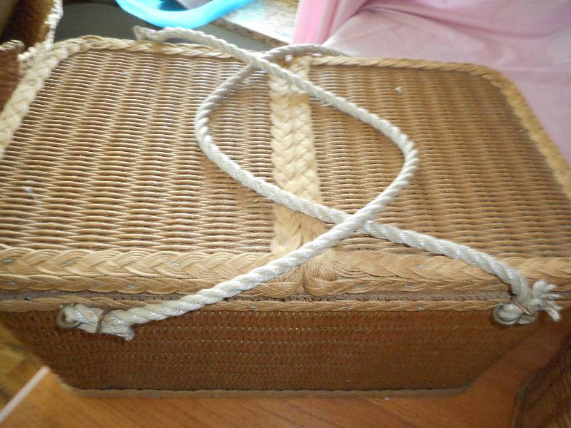 Wicker Lunch & Laundry Basket