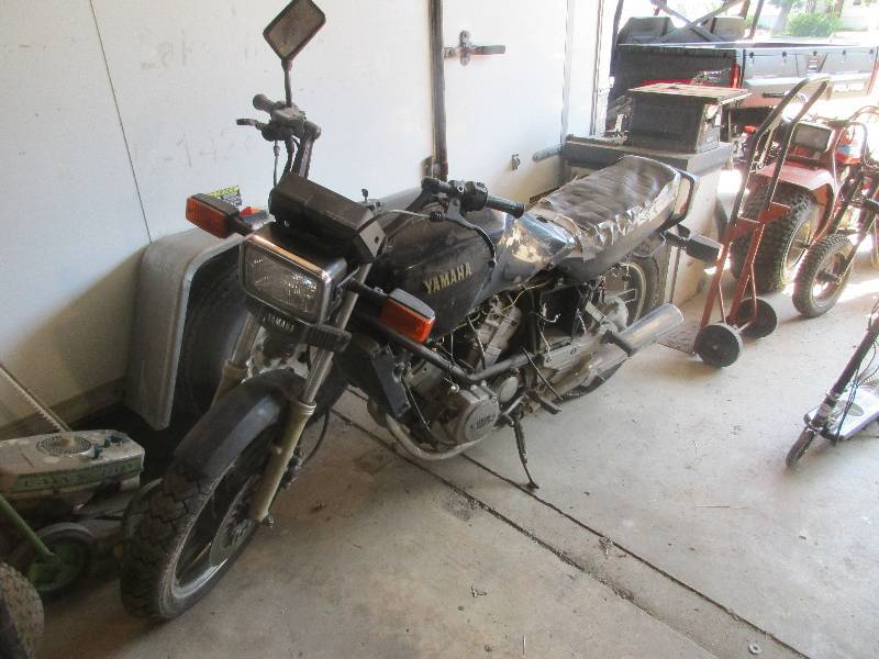 lot 2 image: Yamaha Motorcycle